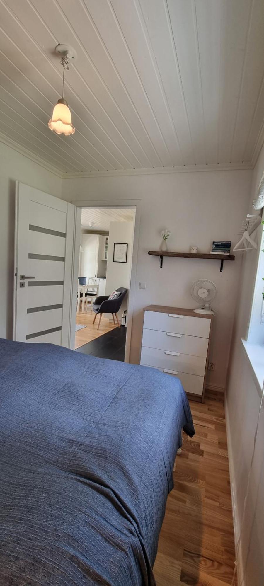 Mysig Stuga Med Sjoetomt, Naera Jaervsoebacken Jarvso Exterior foto